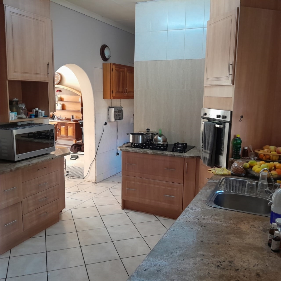 4 Bedroom Property for Sale in Schietfontein North West